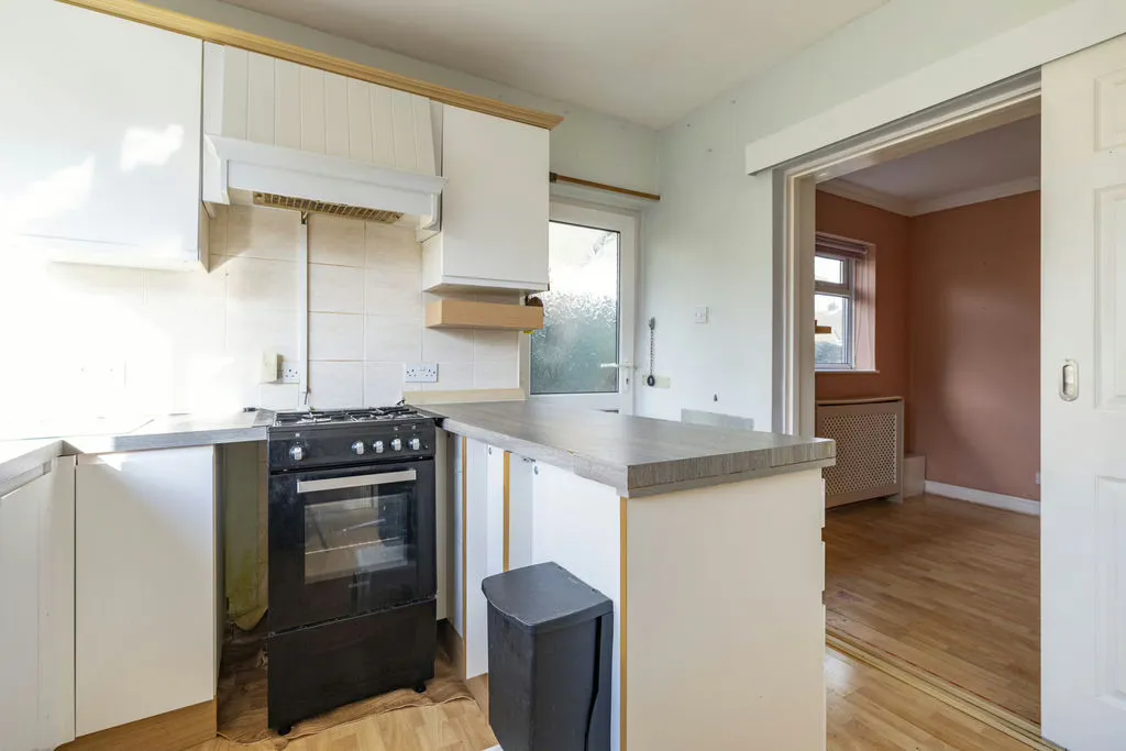 Shenley Road, Bletchley, Milton Keynes, Buckinghamshire, MK3 6HE, photo 20