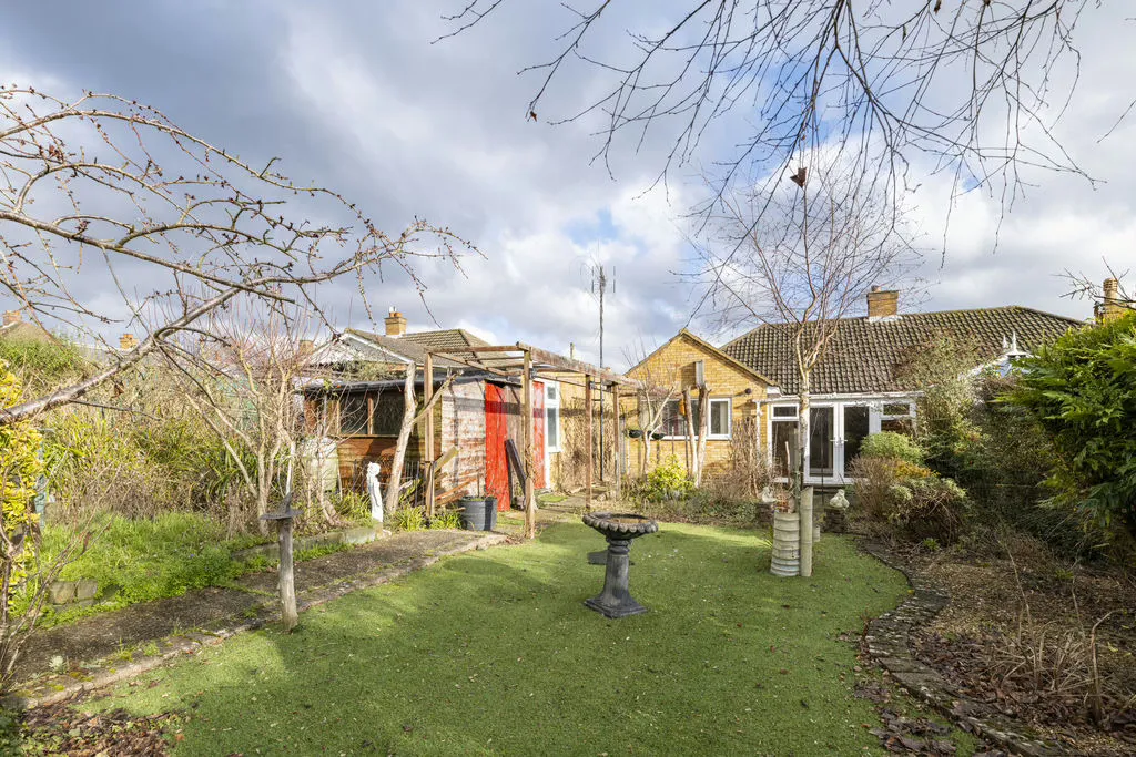Shenley Road, Bletchley, Milton Keynes, Buckinghamshire, MK3 6HE, photo 17