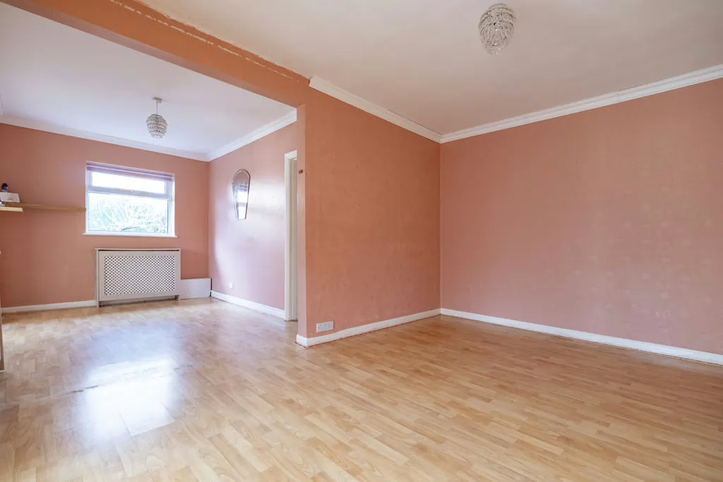 Shenley Road, Bletchley, Milton Keynes, Buckinghamshire, MK3 6HE, photo 4