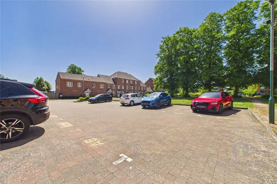 South Meadow Road, St Crispins, Northamptonshire, NN5, photo 9