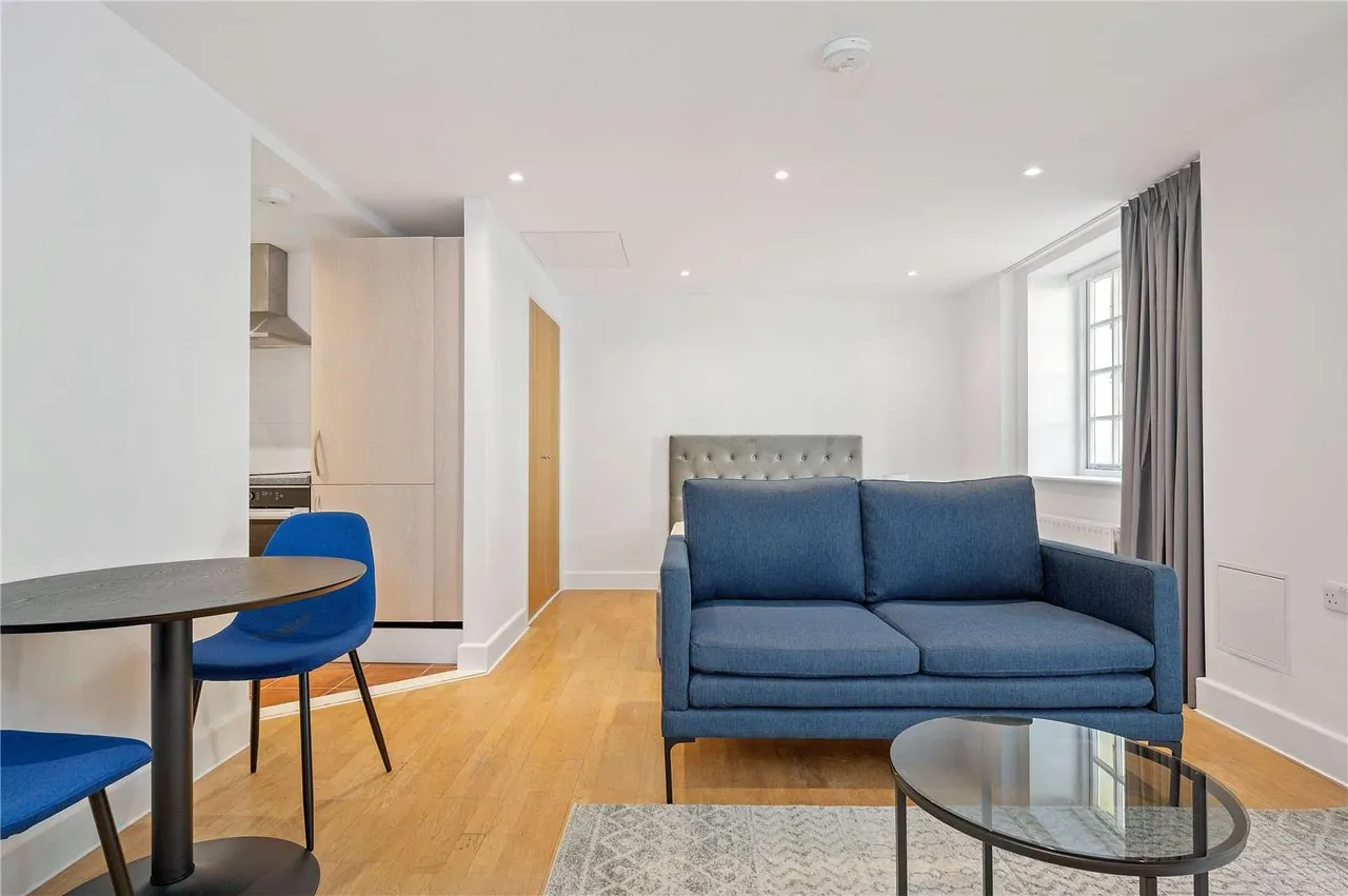 City Road, London, EC1V, photo 4
