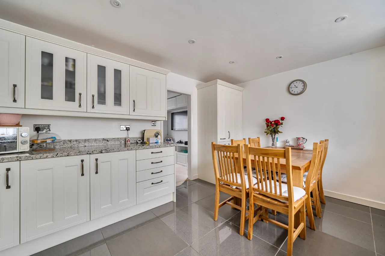 Speldhurst Close, Ashford, TN23, photo 2