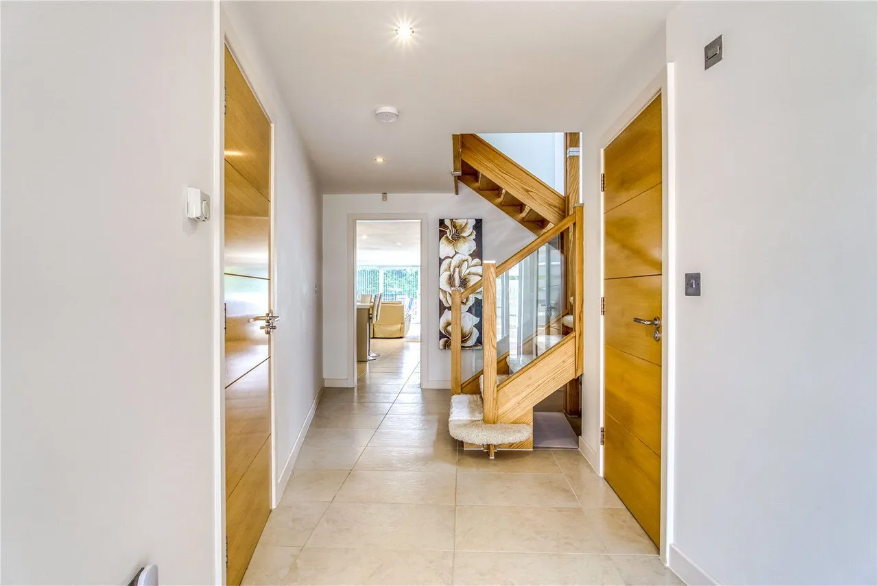 Dorset Lake Avenue, Lilliput, BH14, photo 19