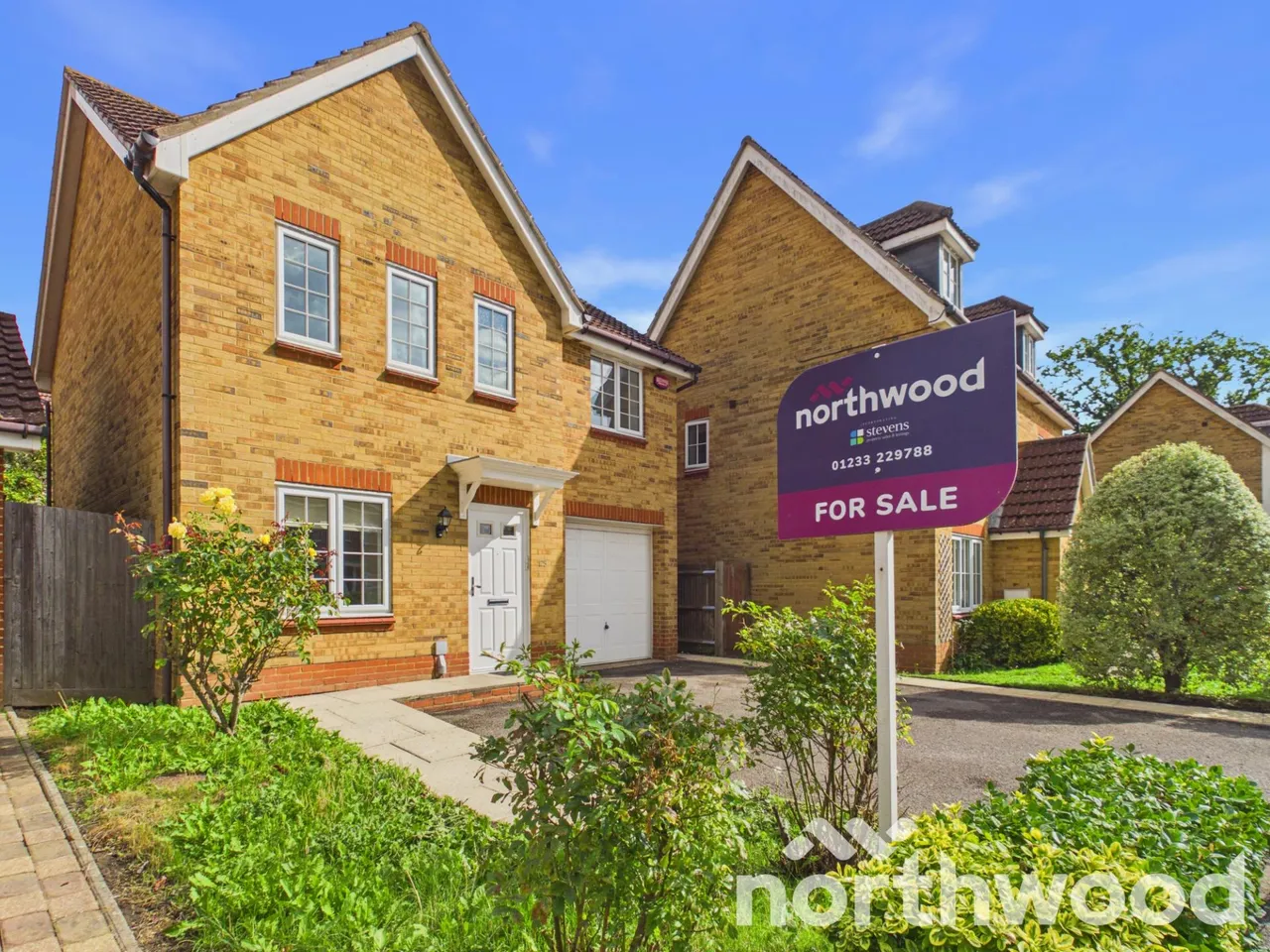 4 bed house for sale, Sweetbay Crescent, Godinton Park, TN23