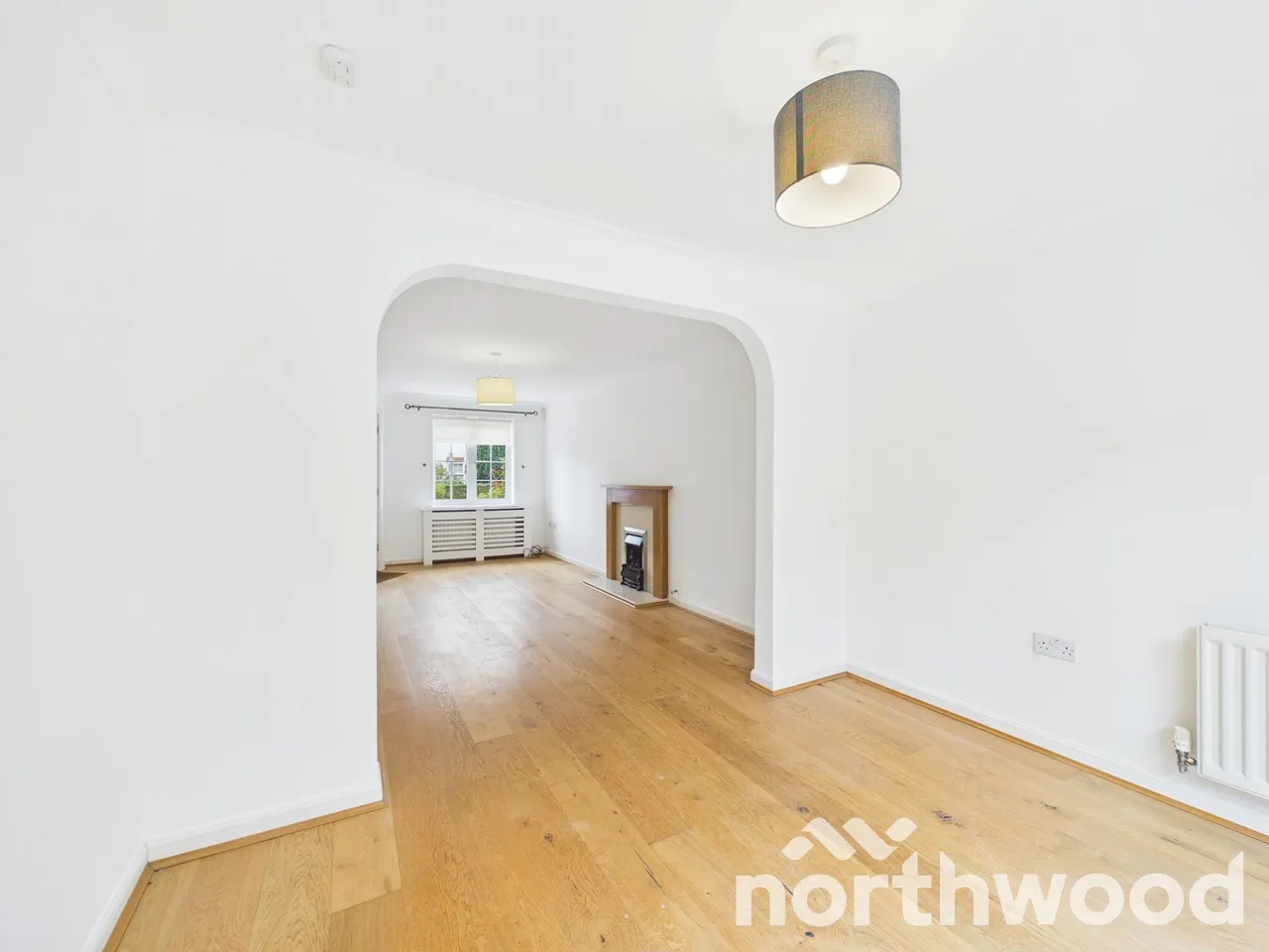 Sweetbay Crescent, Godinton Park, TN23, photo 6