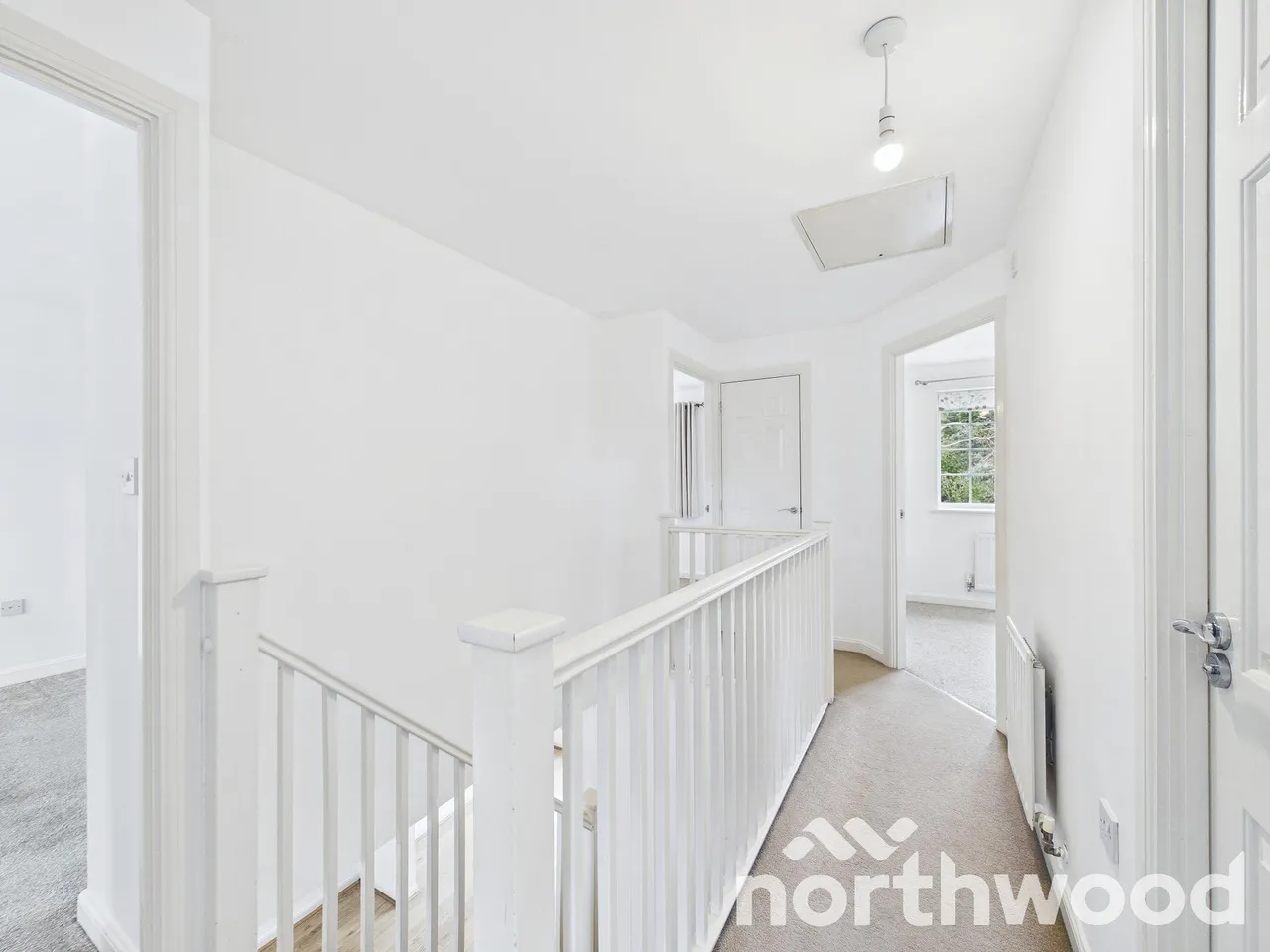 Sweetbay Crescent, Godinton Park, TN23, photo 13