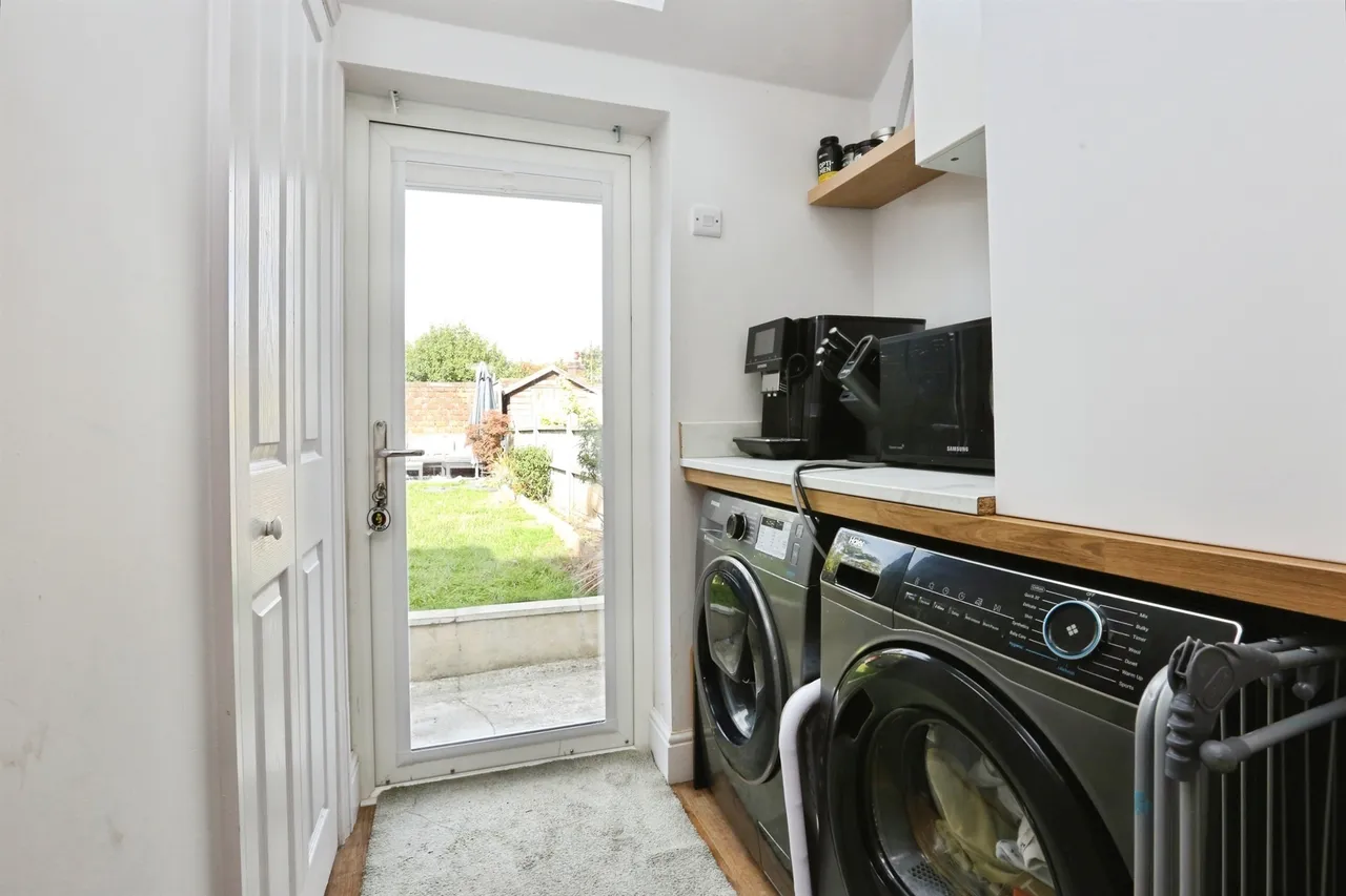 Osborn Road, Fareham, PO16, photo 9