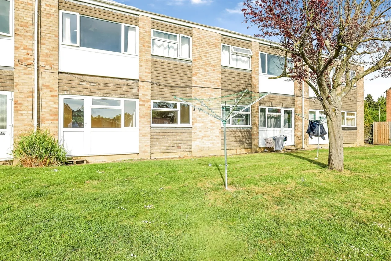 Castle Avenue, Northampton, NN5, photo 14