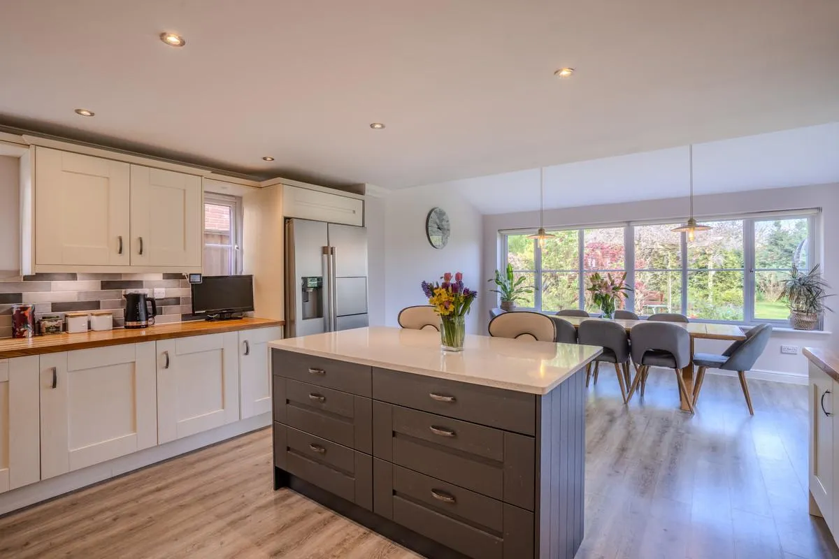 Badger Wood Lane, Aldringham, photo 5