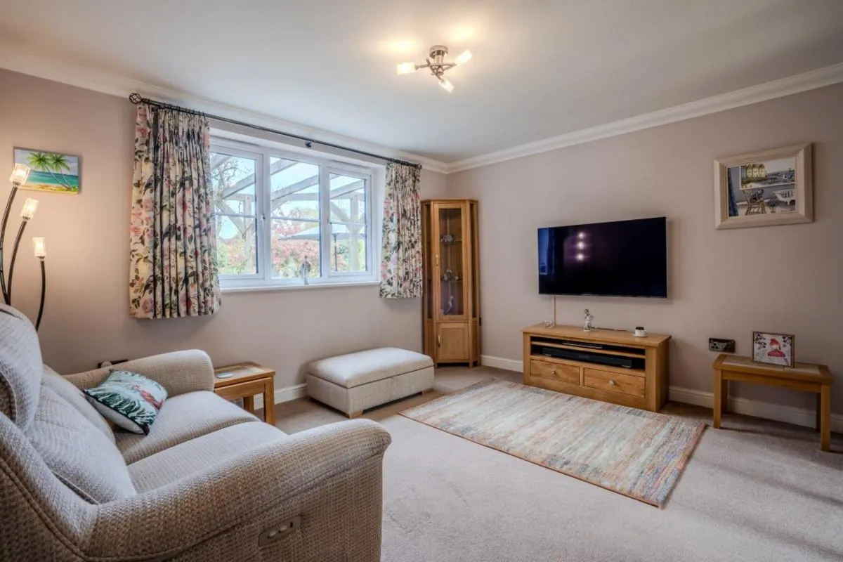 Badger Wood Lane, Aldringham, photo 19
