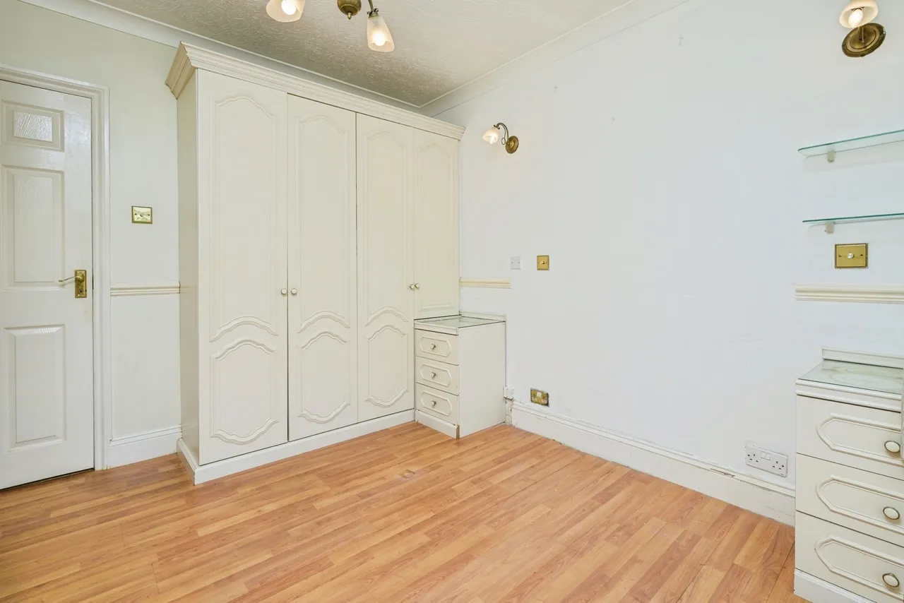 Vicarage Gardens, St Budeaux, PL5, photo 13