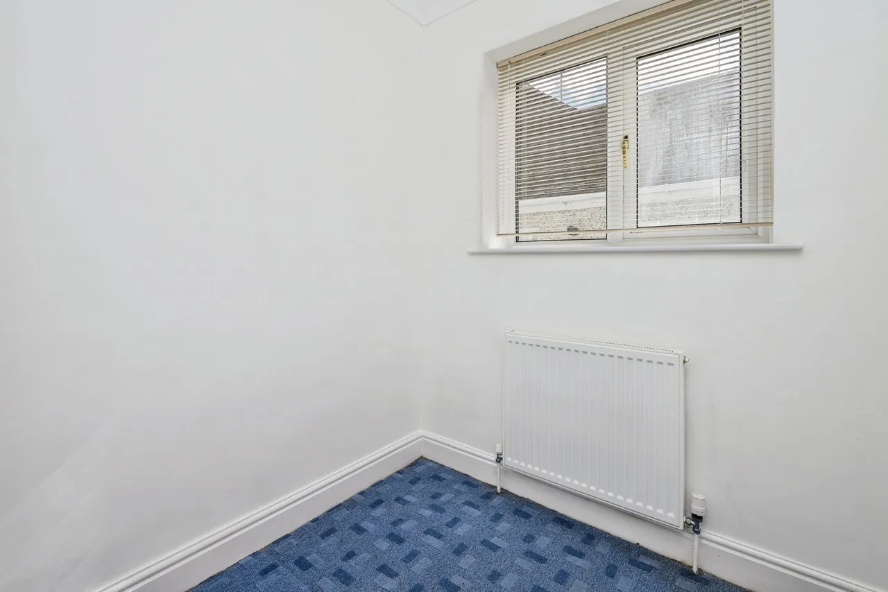 Vicarage Gardens, St Budeaux, PL5, photo 16