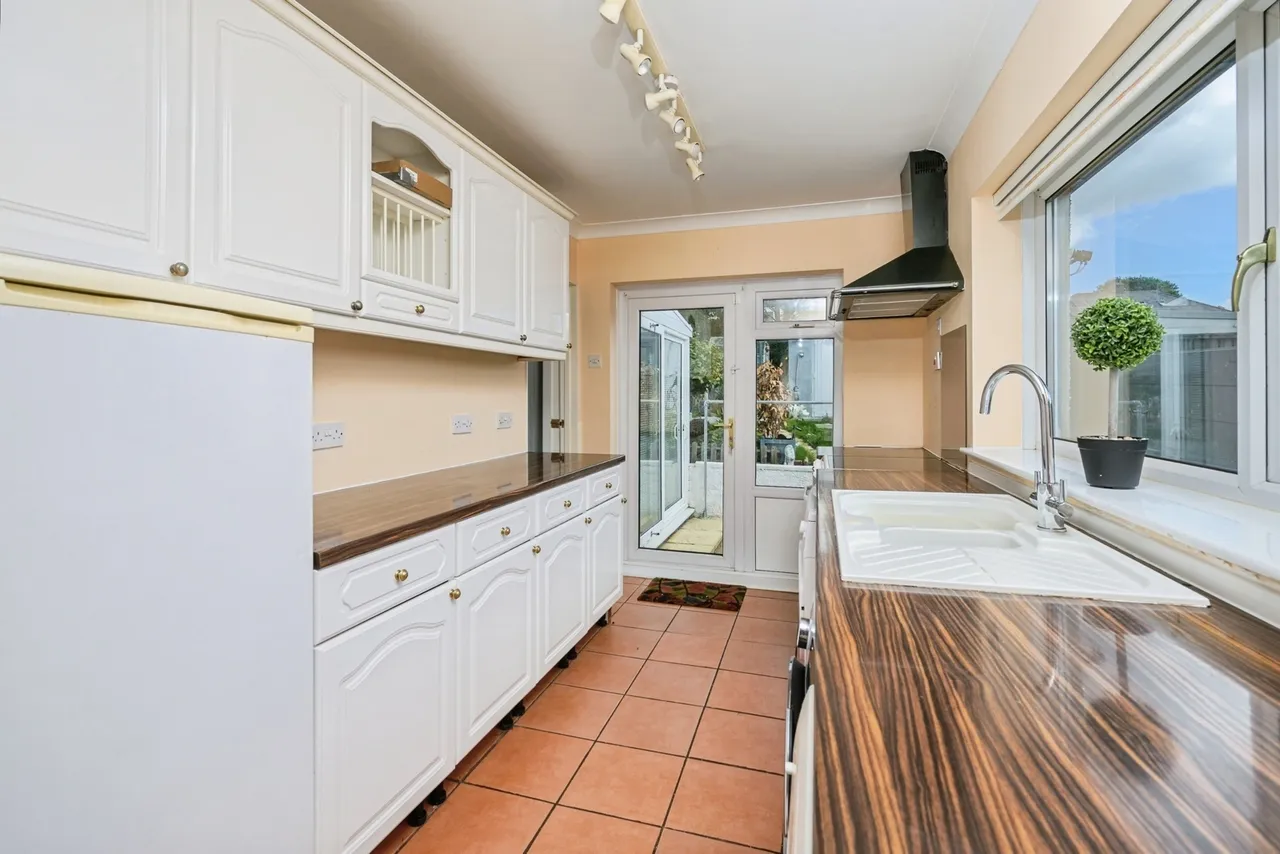 Vicarage Gardens, St Budeaux, PL5, photo 8