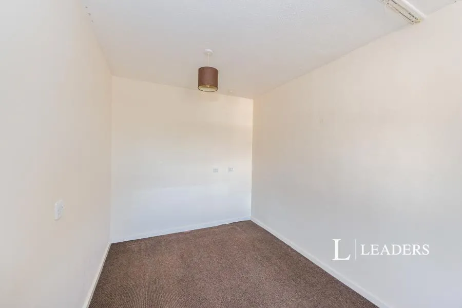 Twyford Avenue, Portsmouth, PO2, photo 9