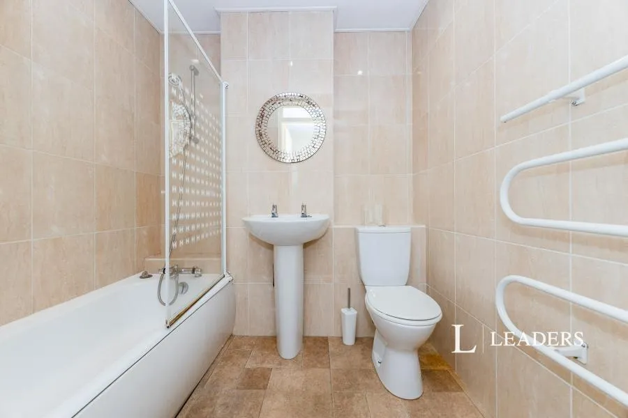 Twyford Avenue, Portsmouth, PO2, photo 5