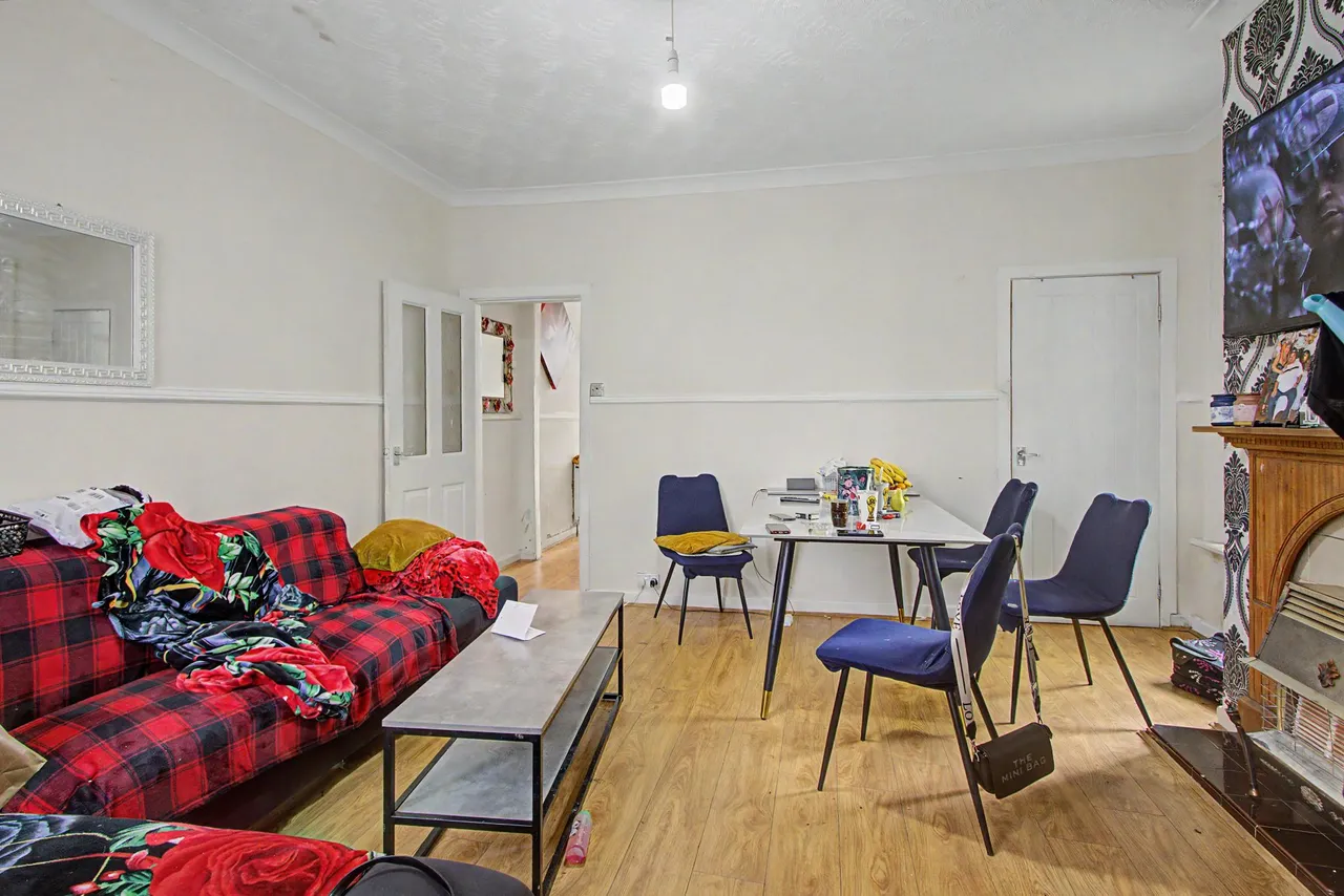 Newland Street, Wakefield, WF1, photo 4