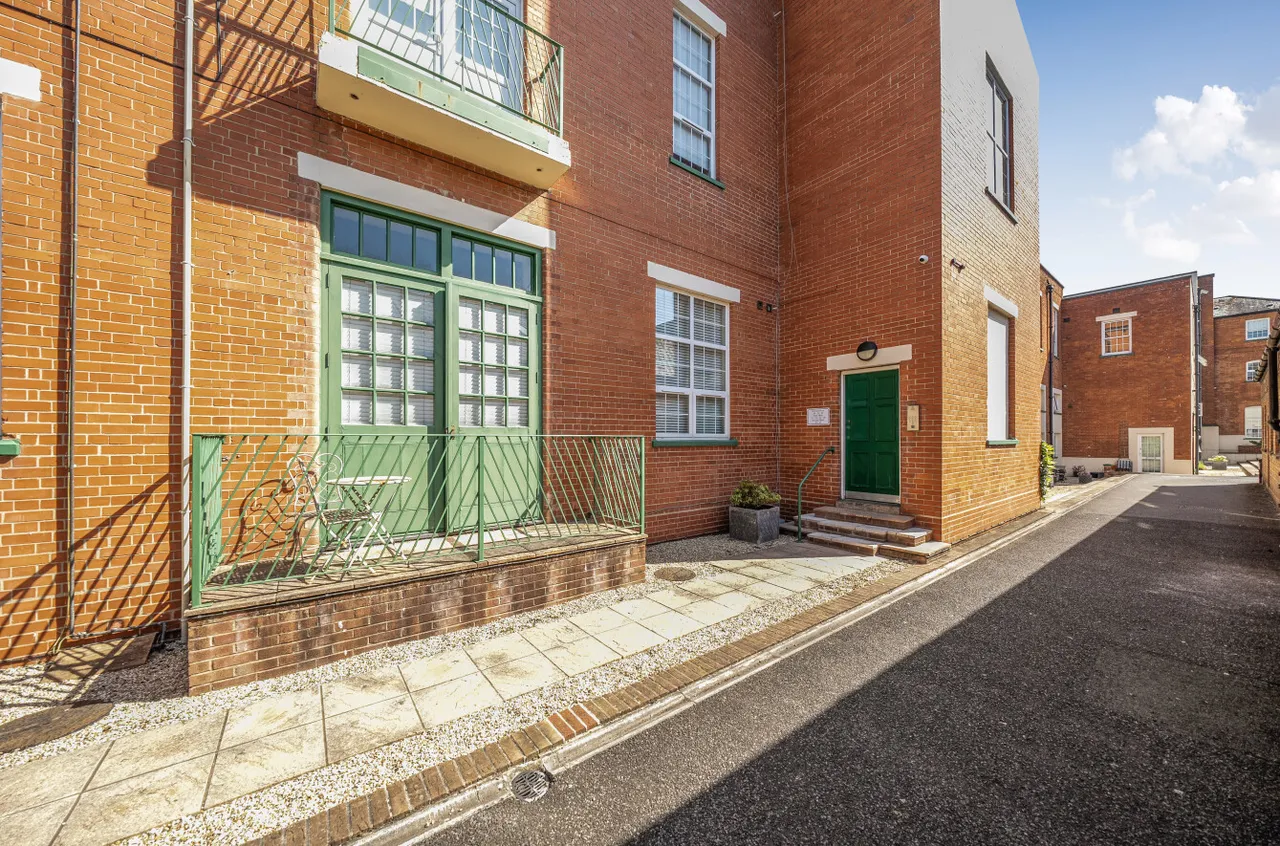 Whirligig Lane, Taunton, TA1, photo 7