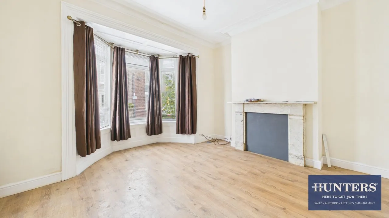 Worcester Terrace, Ashbrooke, SR2, photo 3