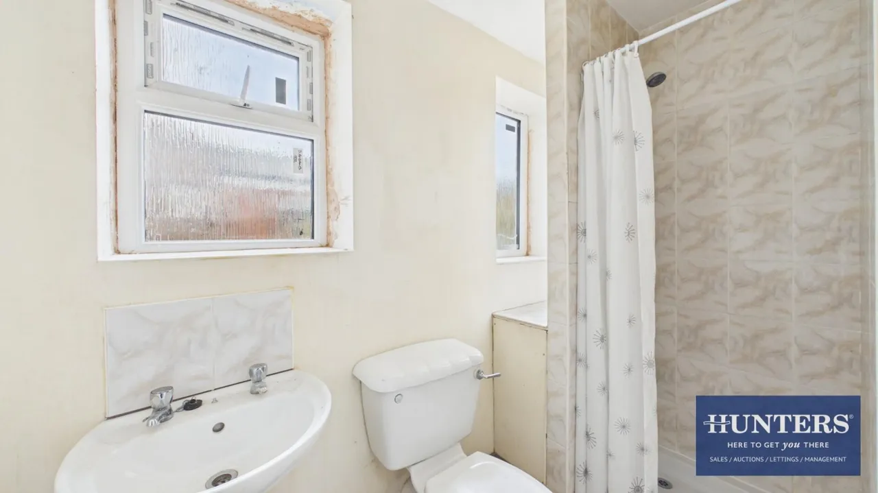 Worcester Terrace, Ashbrooke, SR2, photo 11