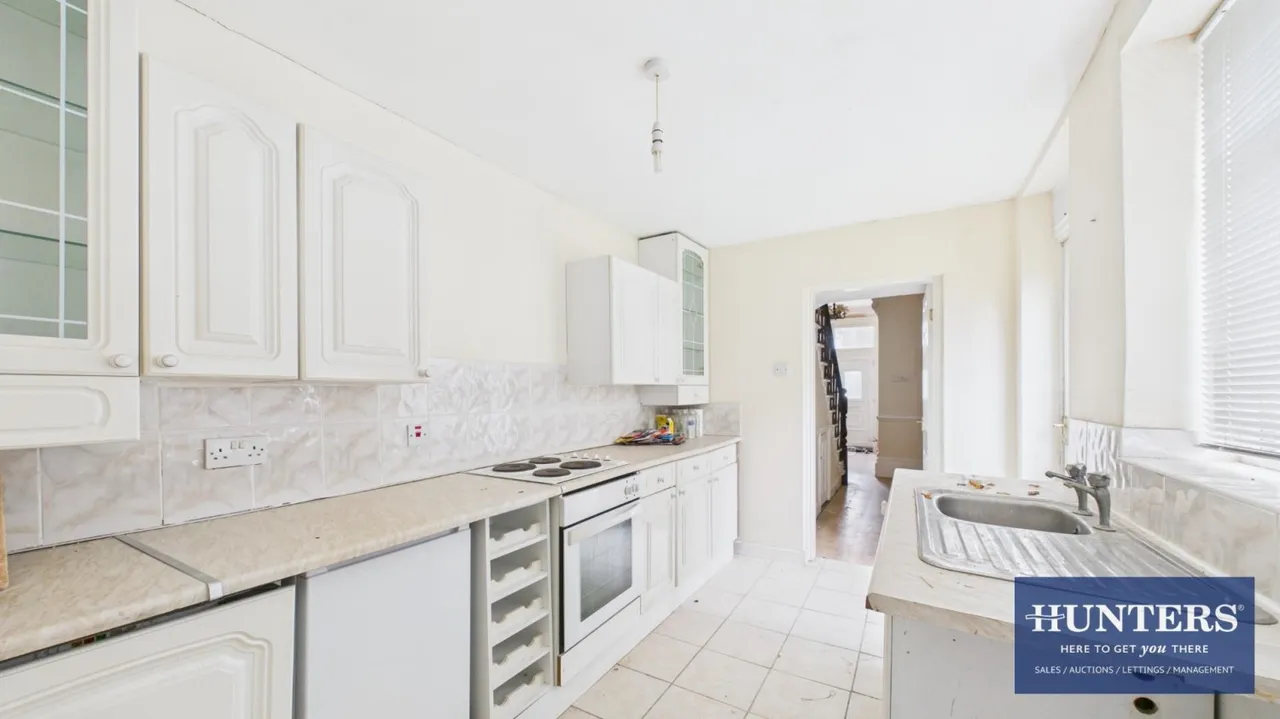 Worcester Terrace, Ashbrooke, SR2, photo 6