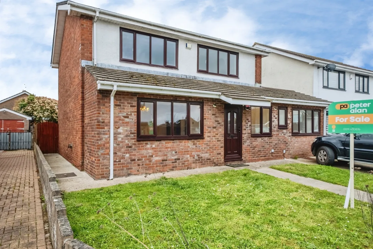Budden Crescent, Caldicot, NP26, photo 19