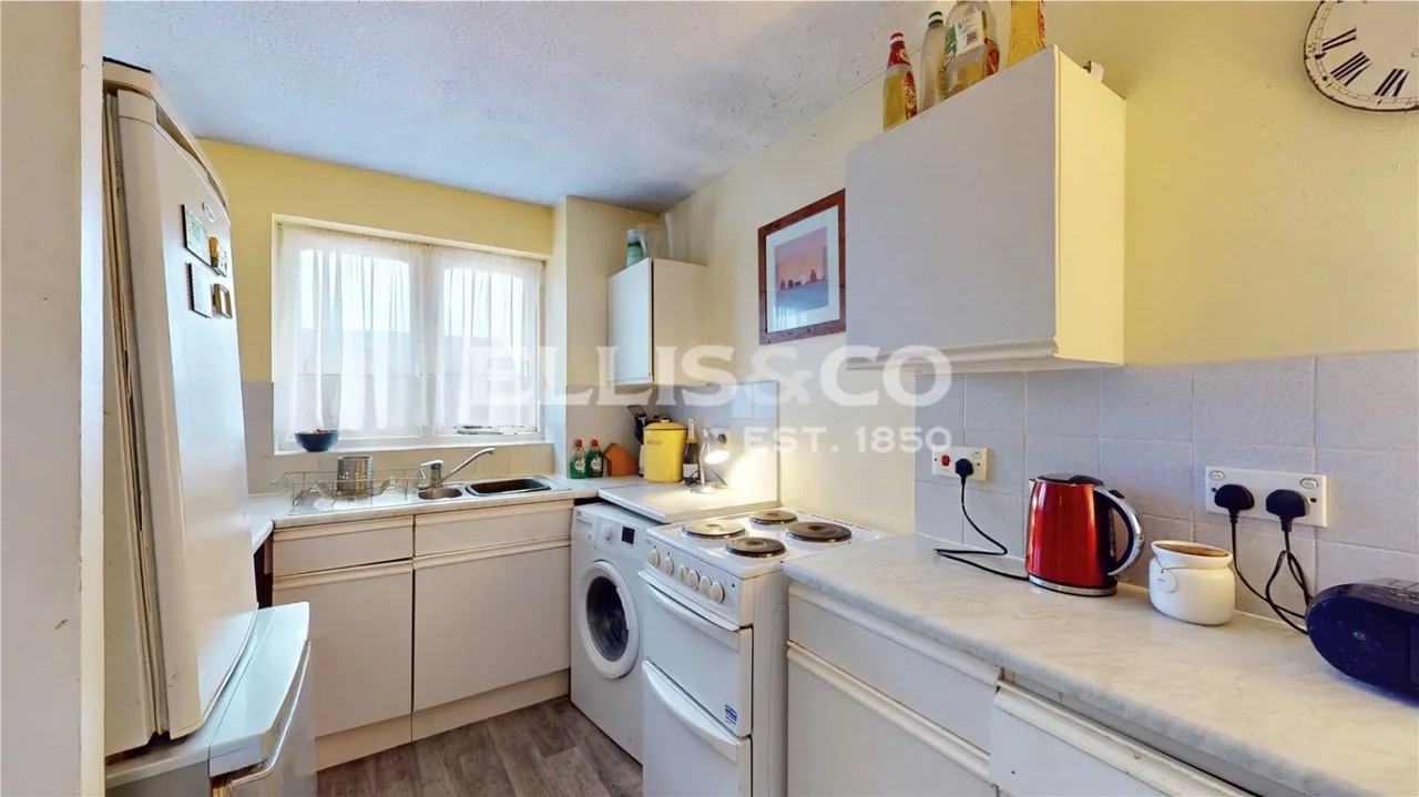 Pempath Place, Wembley, HA9, photo 6
