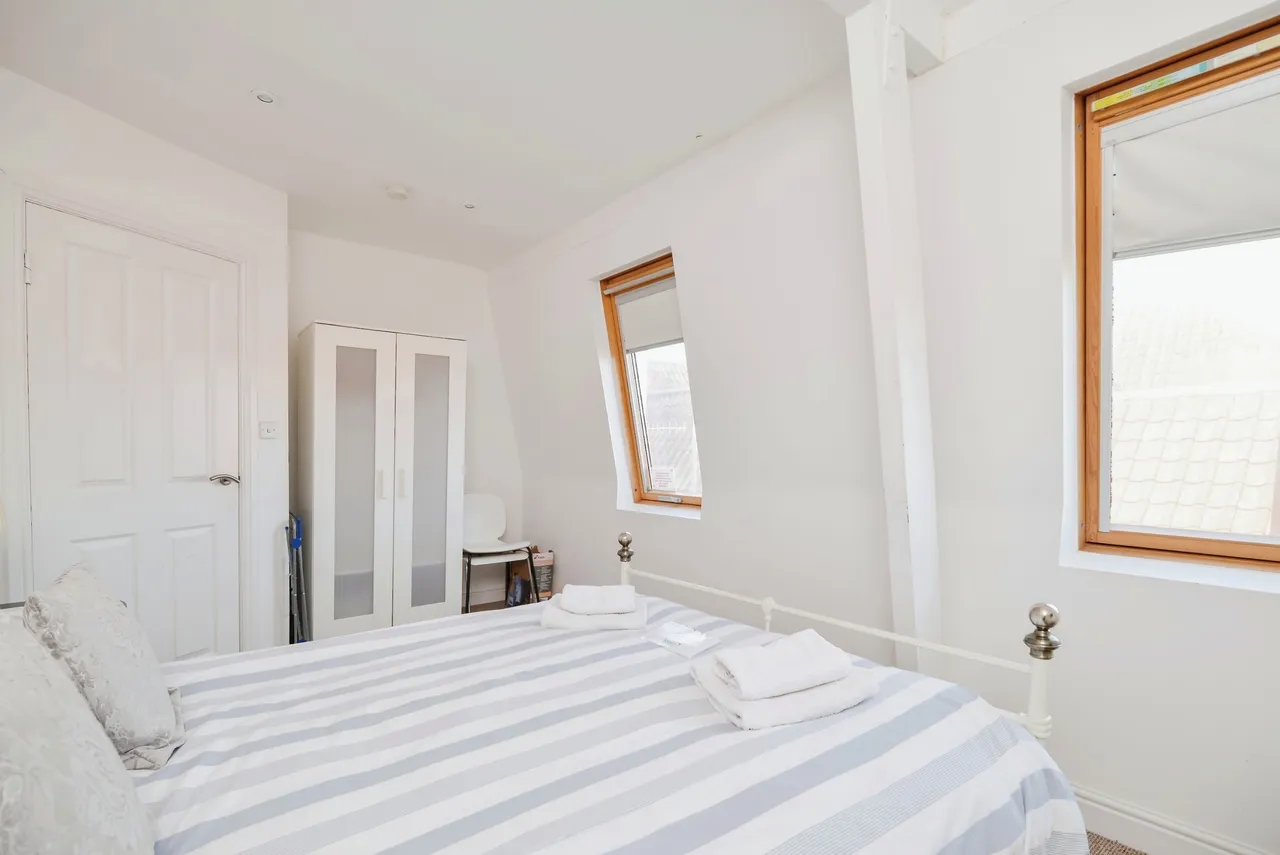 Flowergate, Whitby, North Yorkshire, YO21, photo 12