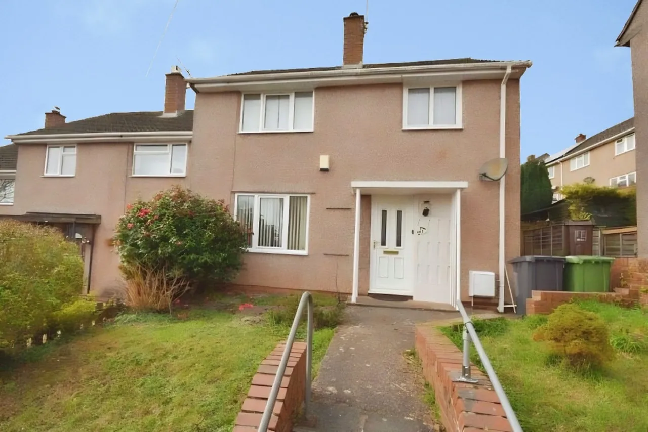 3 bed house for sale — Higher Barley Mount