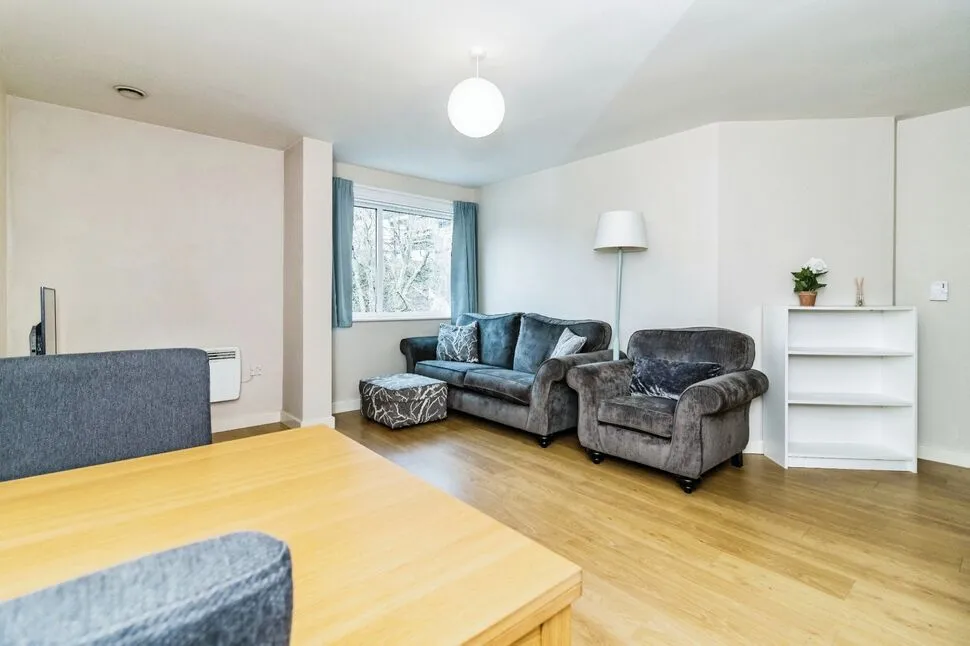 Broadway, Salford, Greater Manchester, M50, photo 2