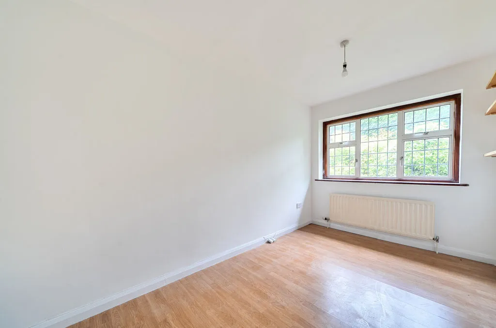 Woodcote Lane, Purley CR8 3HB, photo 13