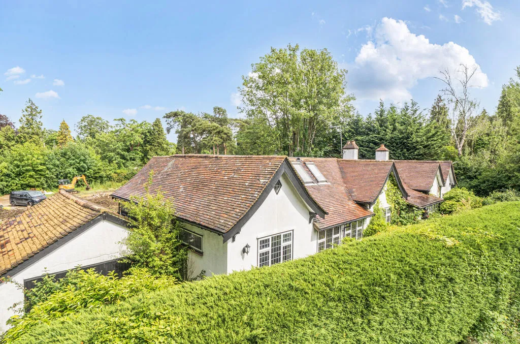 Woodcote Lane, Purley CR8 3HB, photo 24