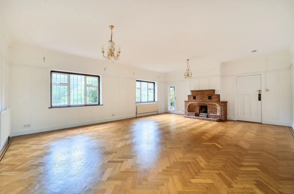 Woodcote Lane, Purley CR8 3HB, photo 16