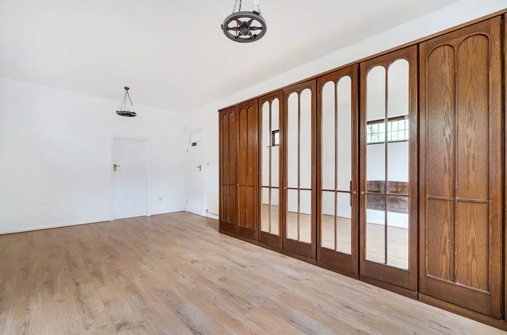 Woodcote Lane, Purley CR8 3HB, photo 7