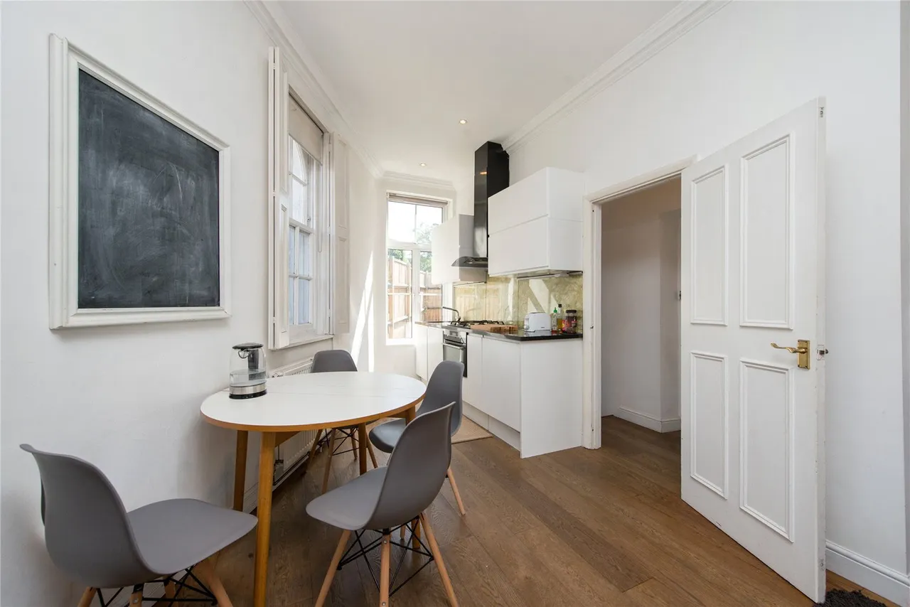Torriano Avenue, London, NW5, photo 3