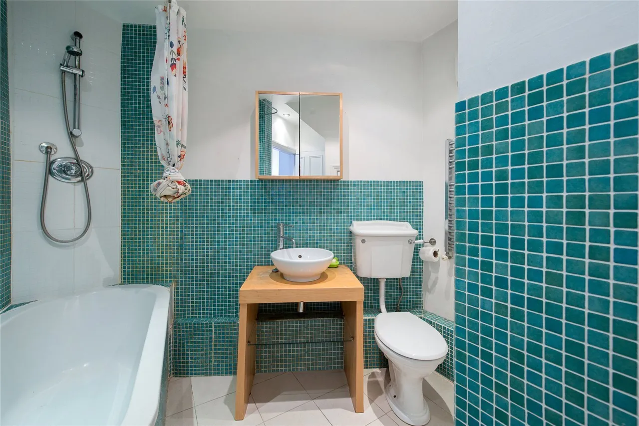 Torriano Avenue, London, NW5, photo 7
