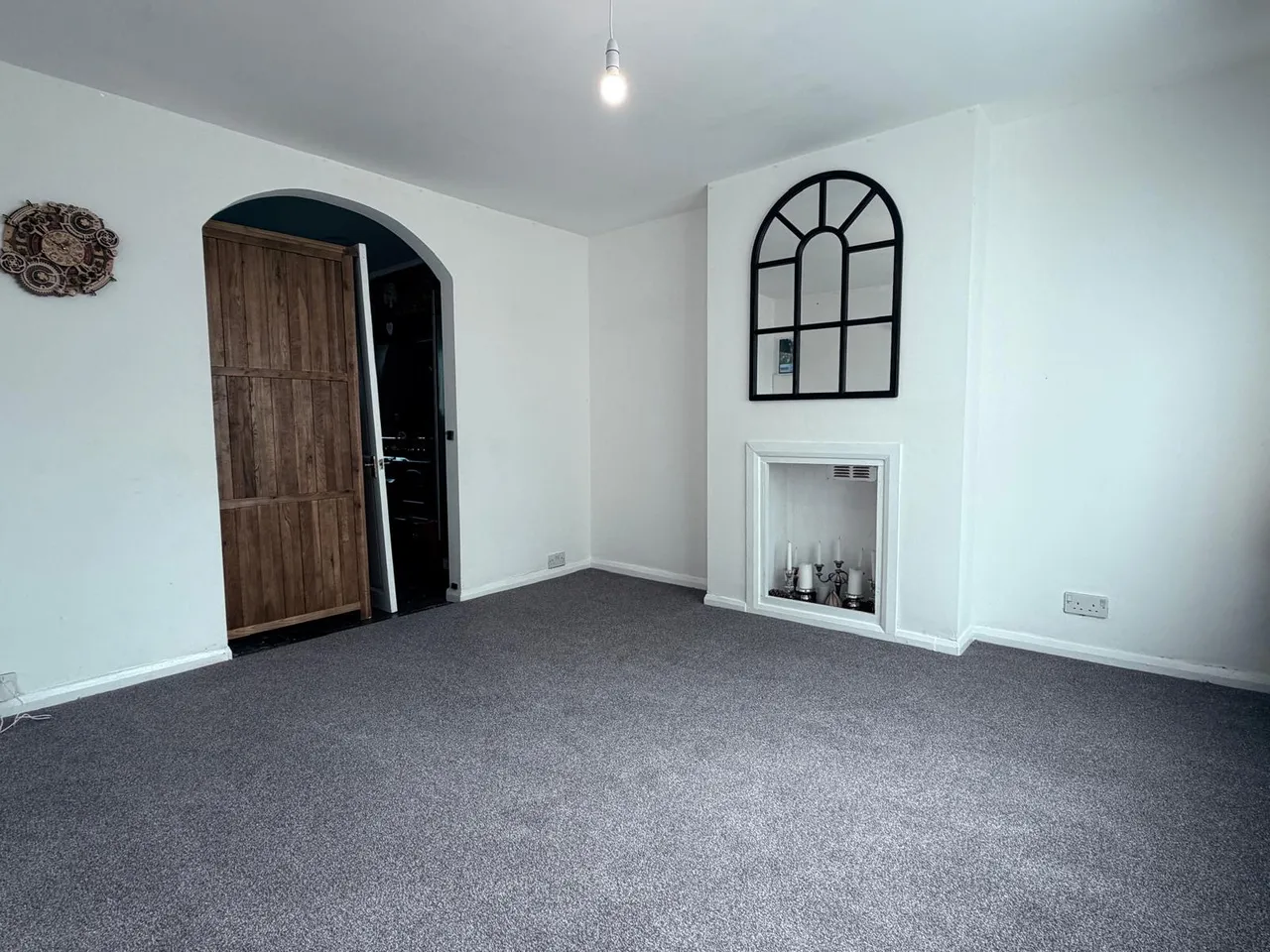 Lower Farnham Road, Aldershot, GU12, photo 5