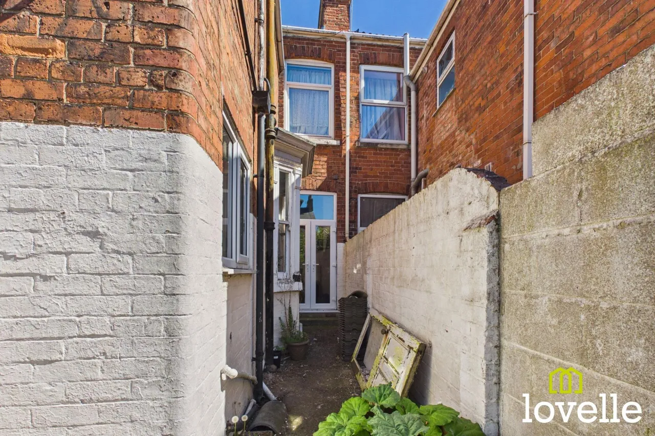 Bannister Street, Withernsea, HU19, photo 14