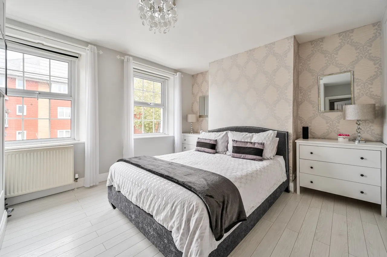 242 Lower Road, London, photo 9