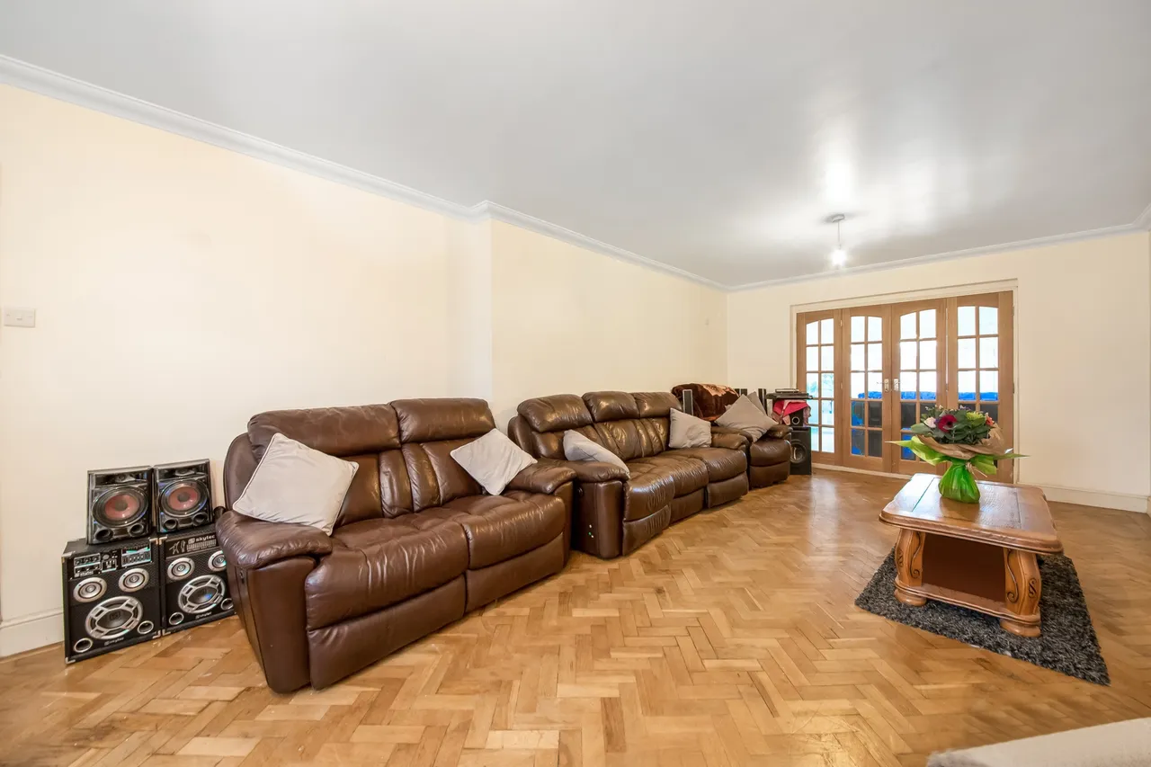 Leamington Avenue, Orpington, BR6 9QA, photo 5