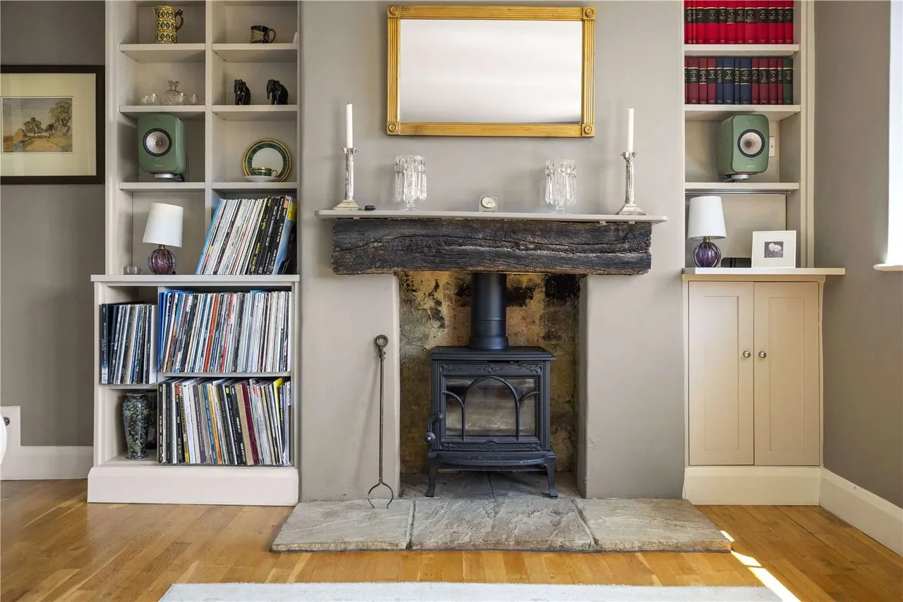 Coldharbour, RH5, photo 9