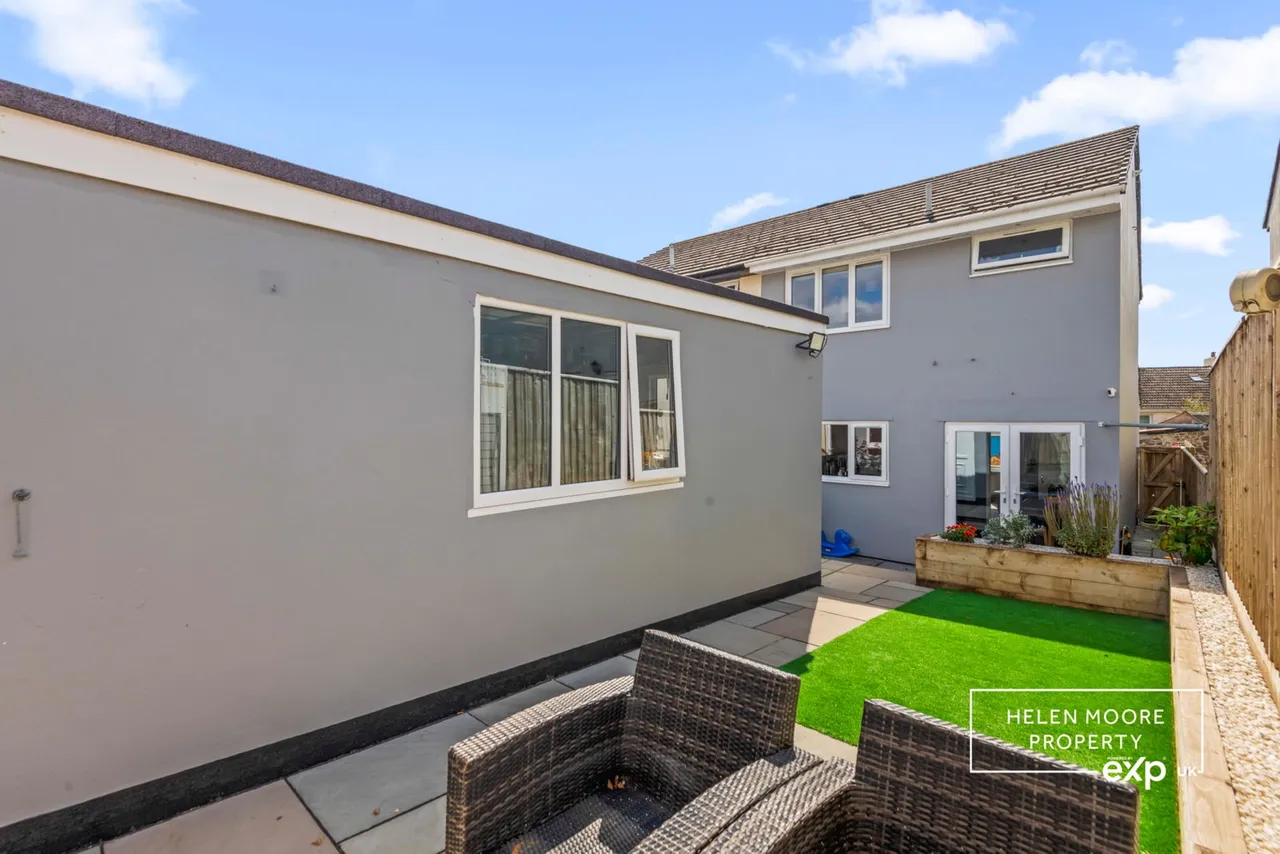 New Park Road, Lee Mill, photo 7