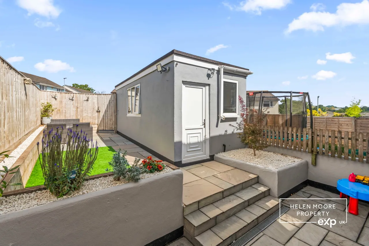 New Park Road, Lee Mill, photo 6