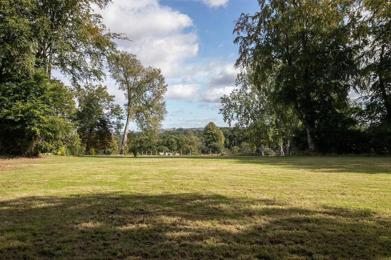 land for sale, Upper Malone Road, Belfast, BT17