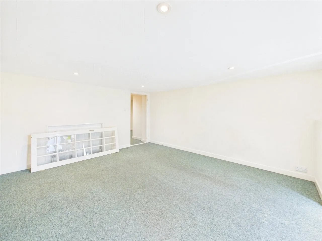 Bristol Road Lower, Weston-super-Mare, BS23, photo 14