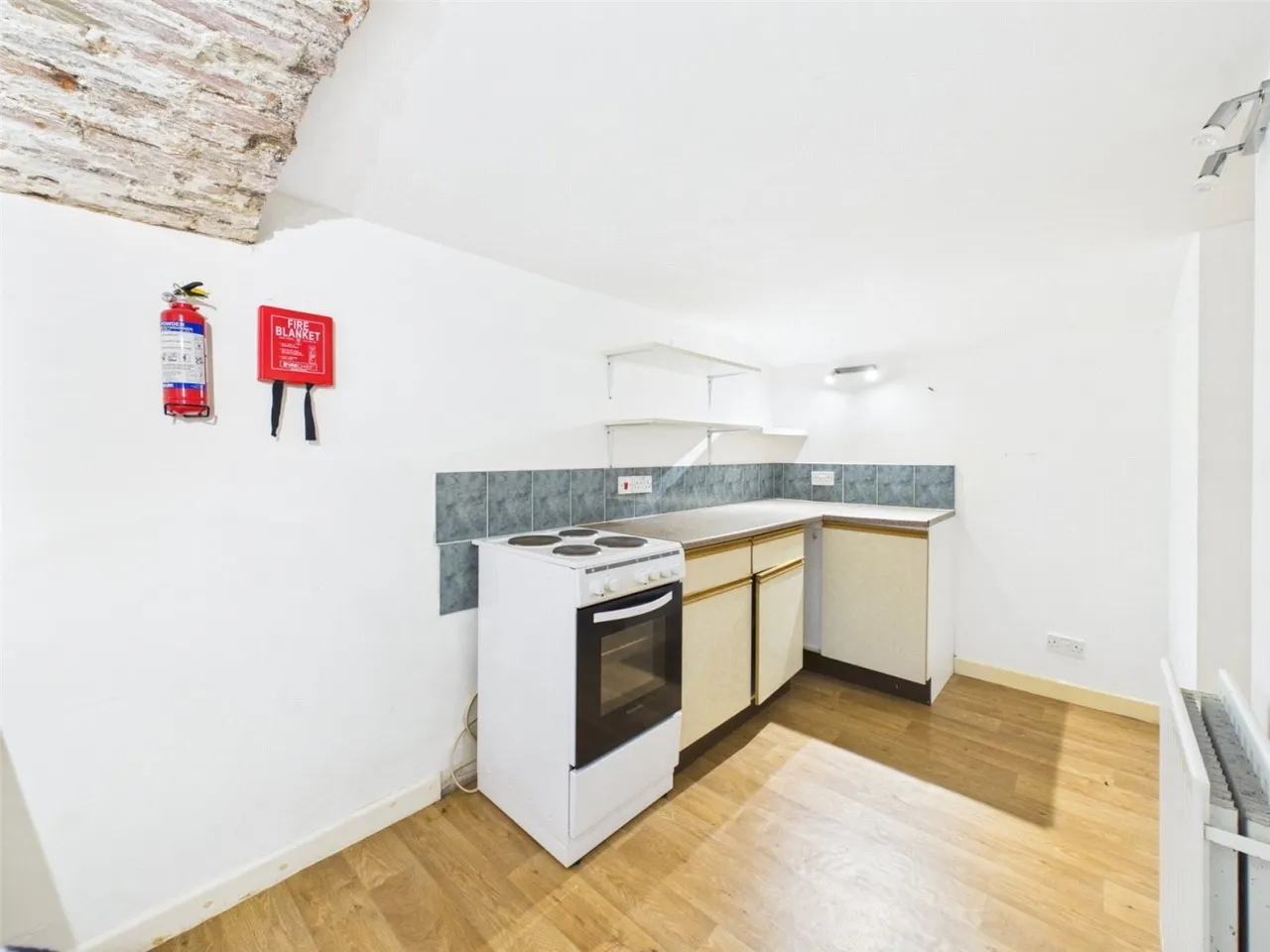 Bristol Road Lower, Weston-super-Mare, BS23, photo 10