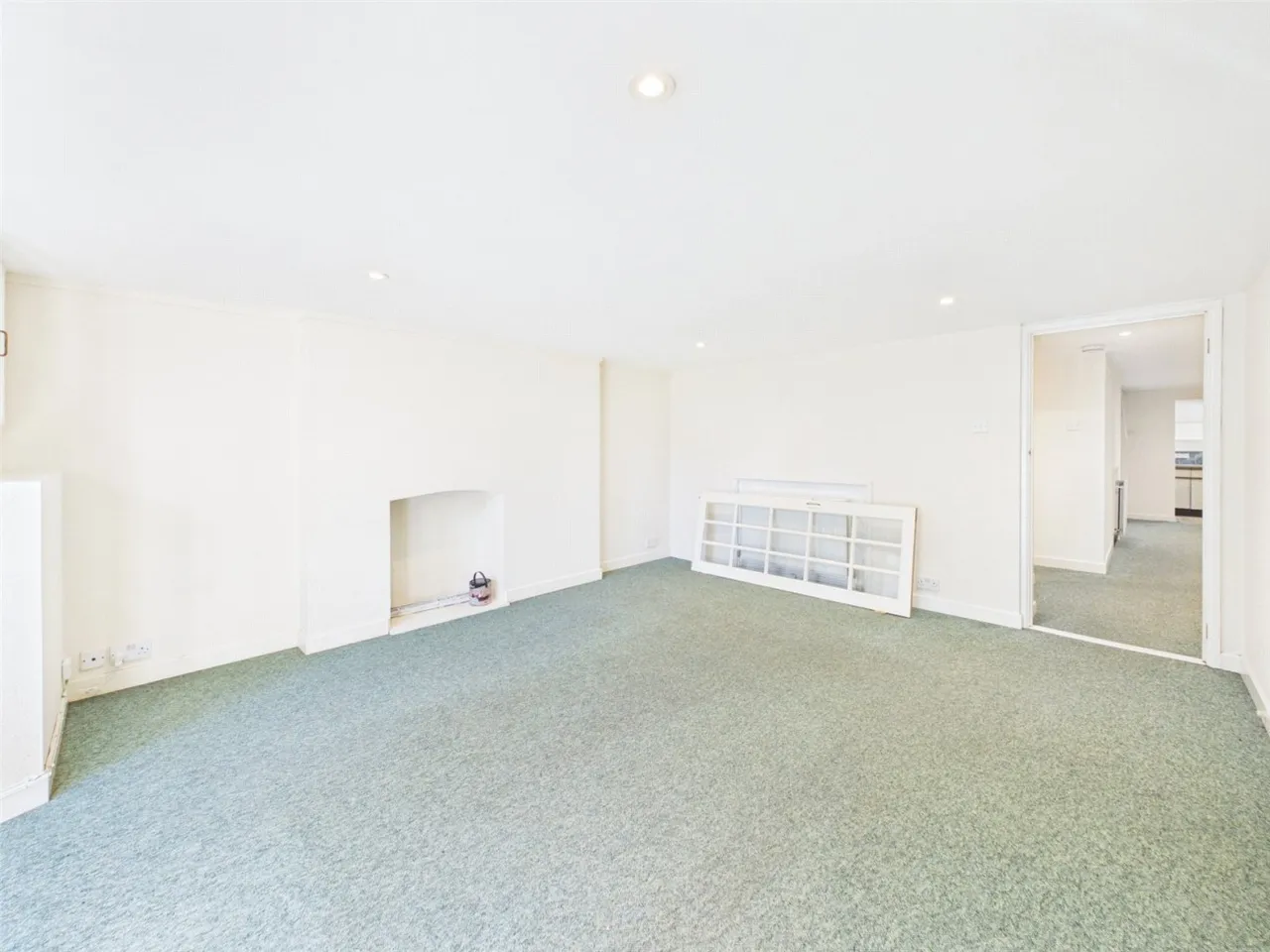 Bristol Road Lower, Weston-super-Mare, BS23, photo 13