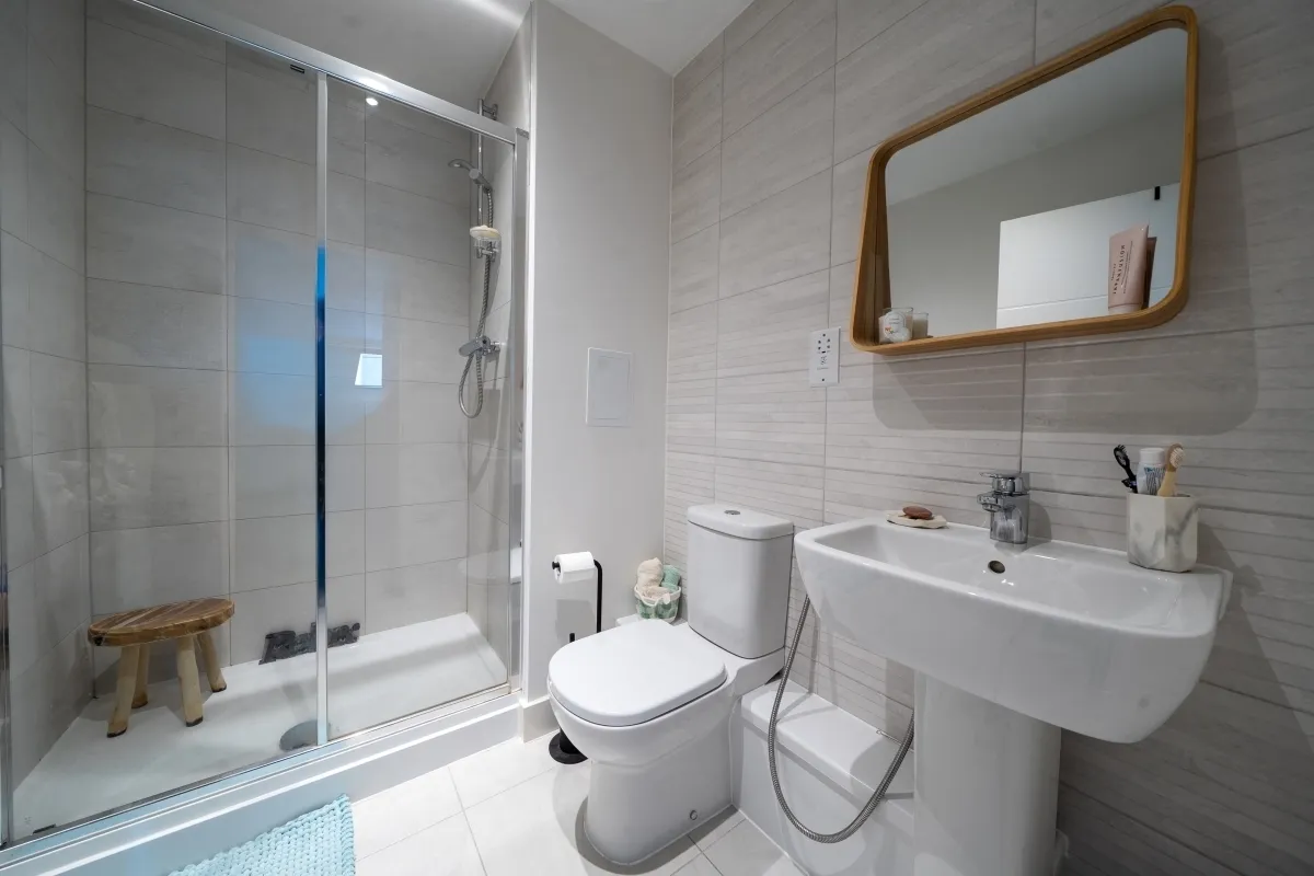 Lakeside Drive, London, NW10, photo 12