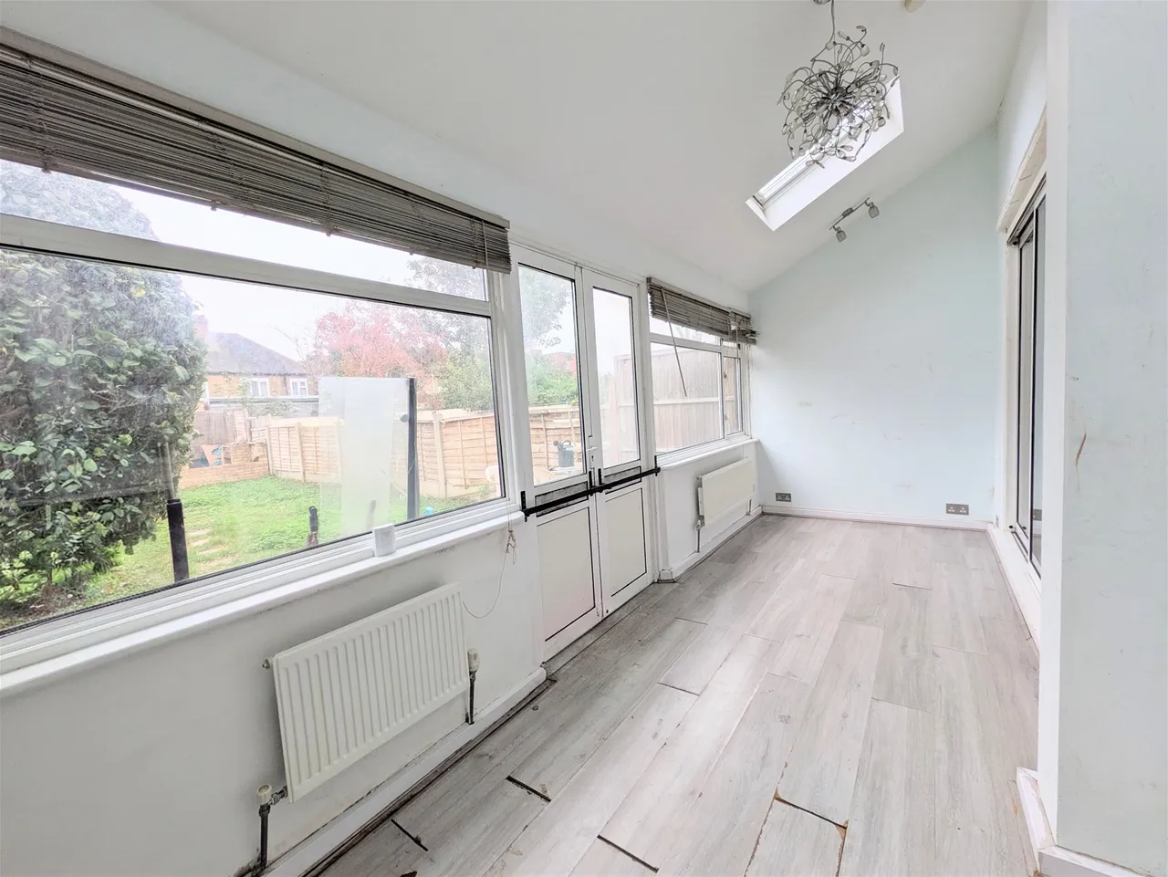 Woodlands Avenue, Romford, RM6, photo 7