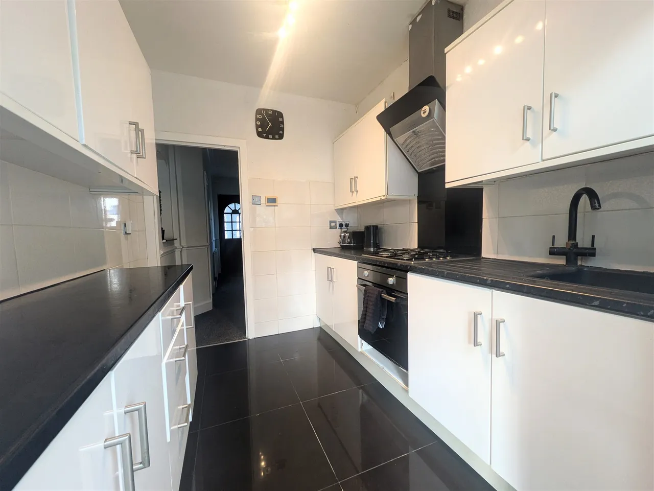 Woodlands Avenue, Romford, RM6, photo 6