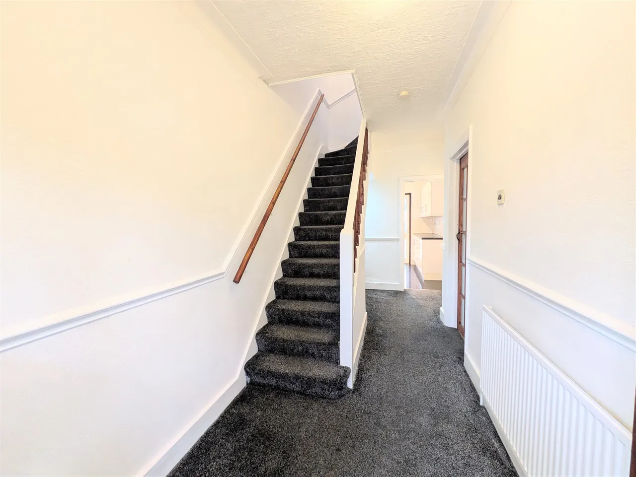 Woodlands Avenue, Romford, RM6, photo 8